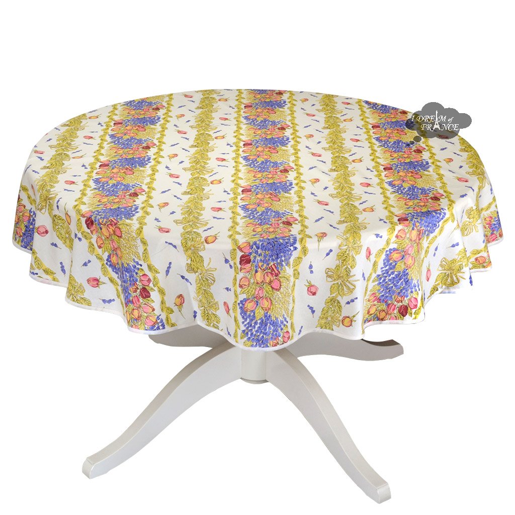 Small round tablecloths for small round tables!